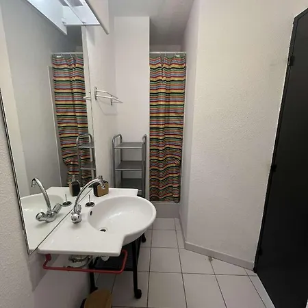 Jolie Studio Centre De Apartment Nimes